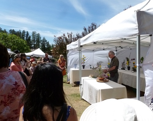 Ikebana Demonstration by Jean-Marcel Duciaume