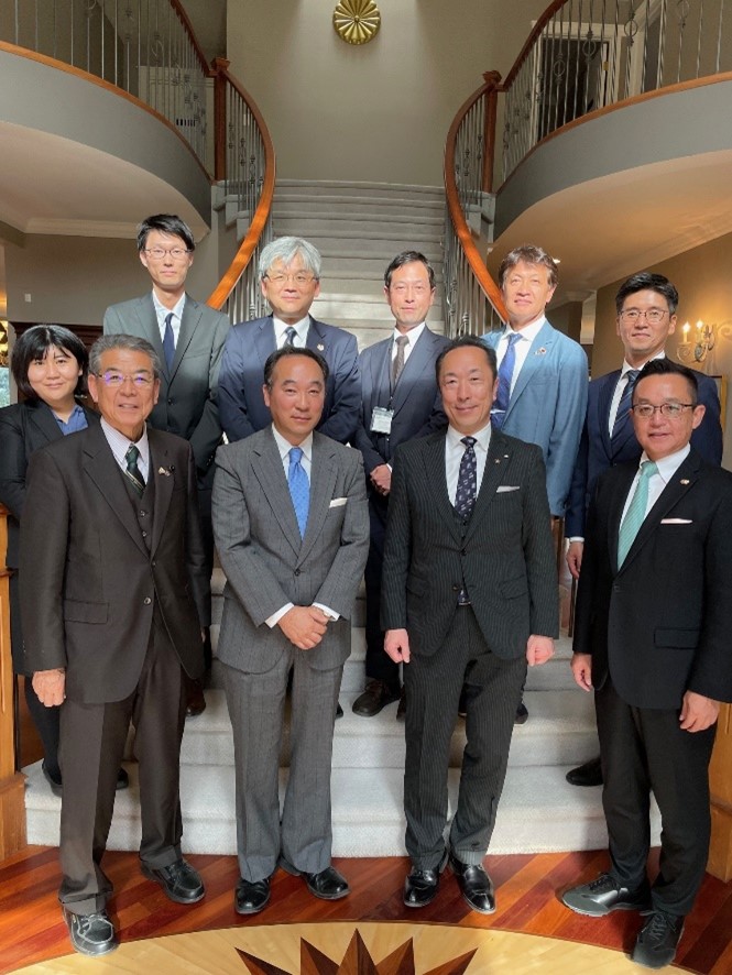 Consul-General Wajima and the Hokkaido Delegation