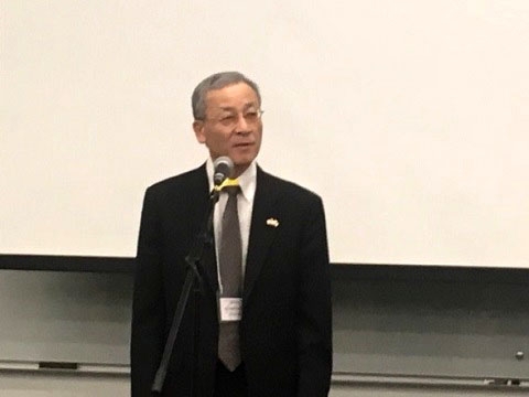Consul General Tanabe giving opening remarks